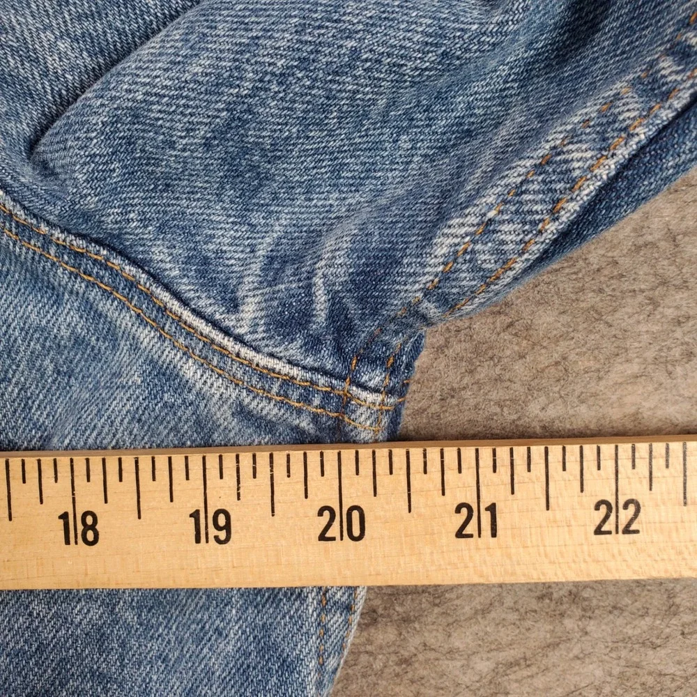 Levi's 70506-0214 Trucker Jacket Mens 40R Blue Denim Vintage Made in USA 90s